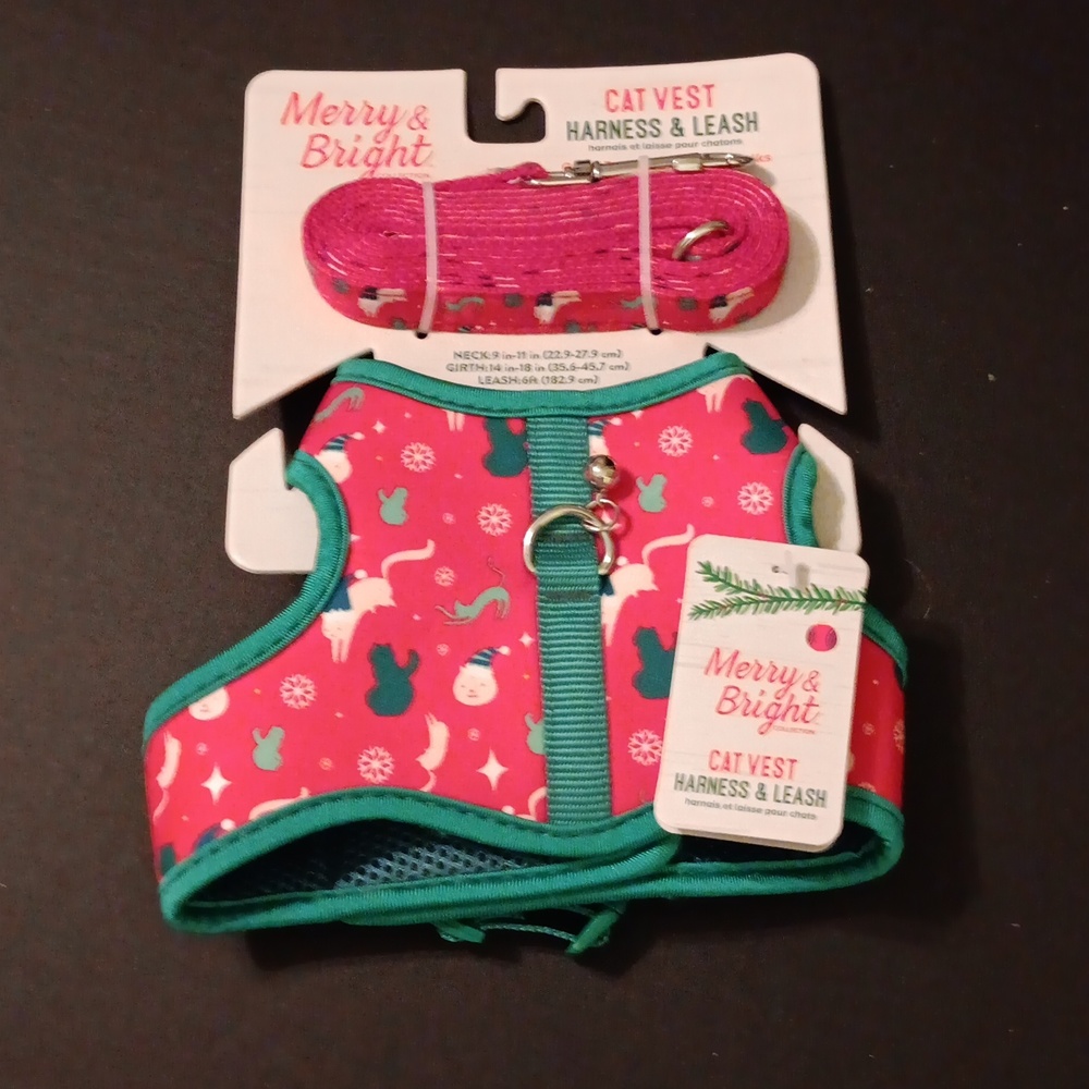 Cat vest harness and leash set Christmas theme